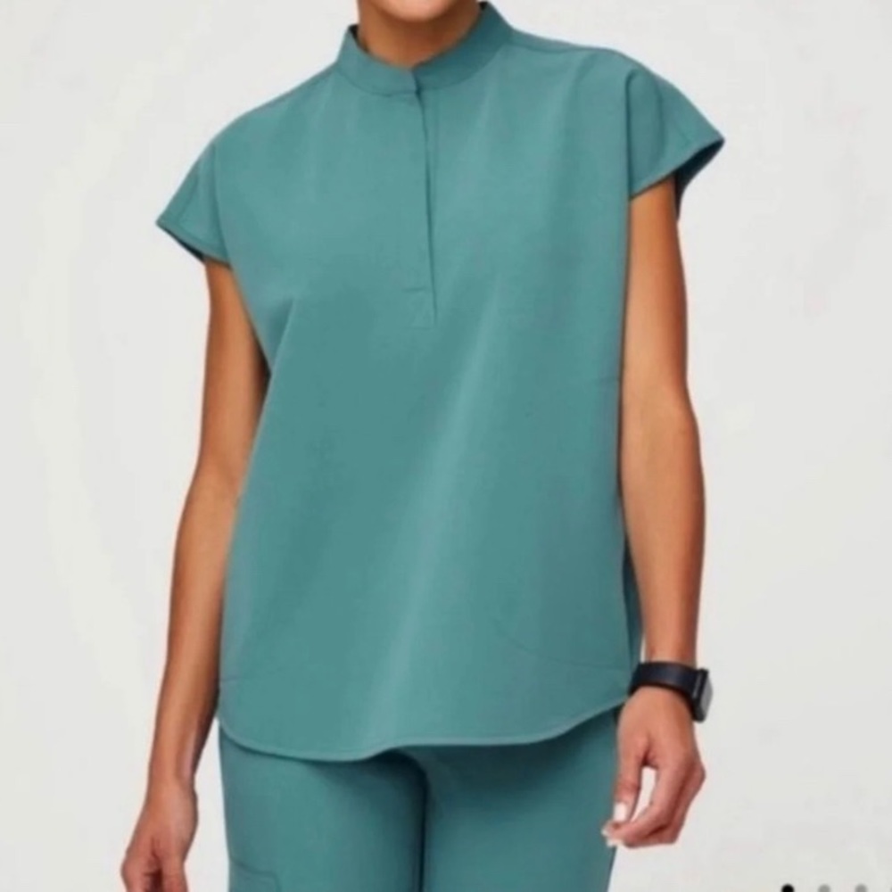 Figs hydrogreen Rafaela scrub top
